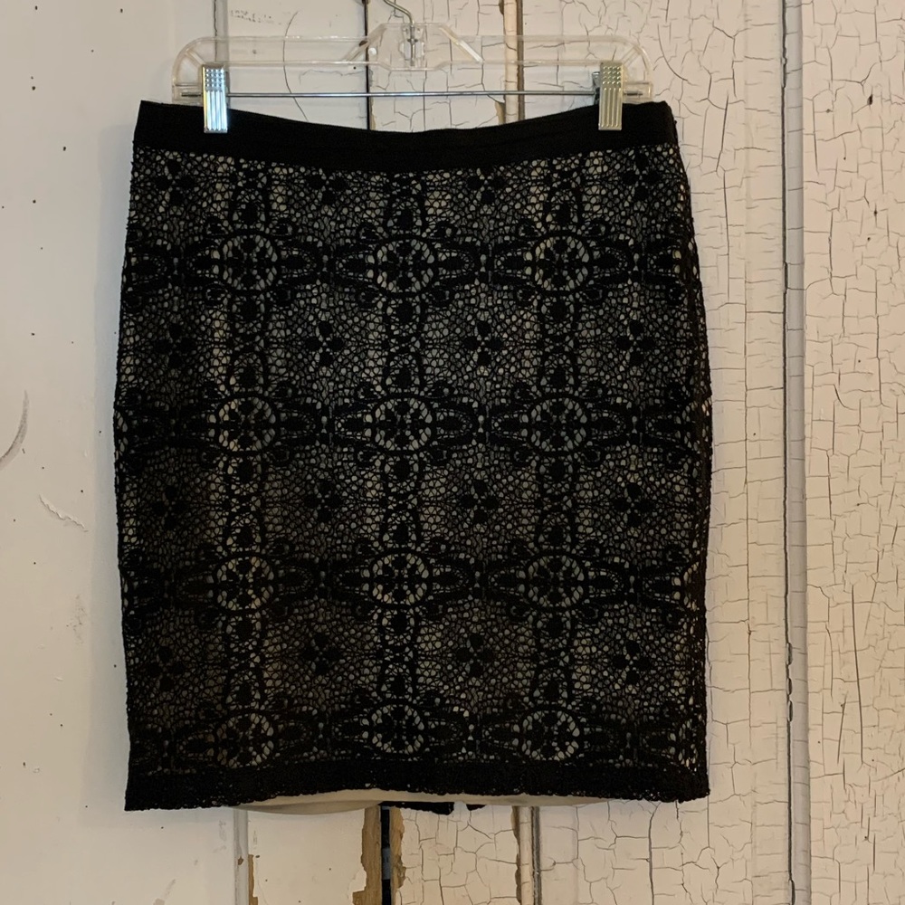 The Limited black lace skirt Size 10